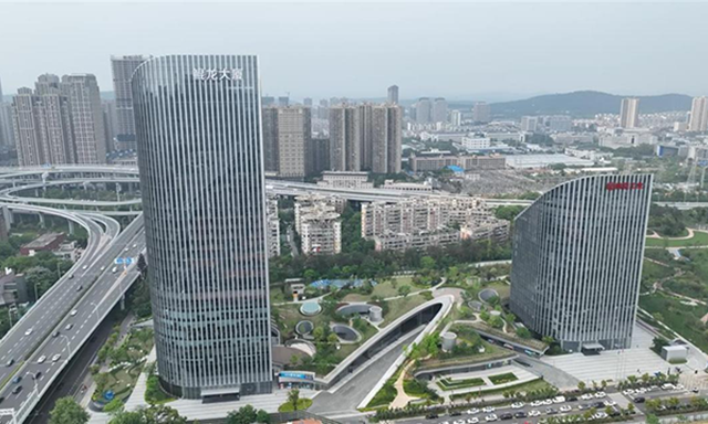 xv technology company