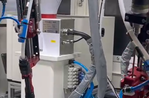 Collaborative robot for headlight screw locking CR607
