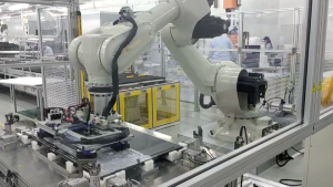 Home Appliance Industry - TV Set Palletizing & Handling: JR612 Robot